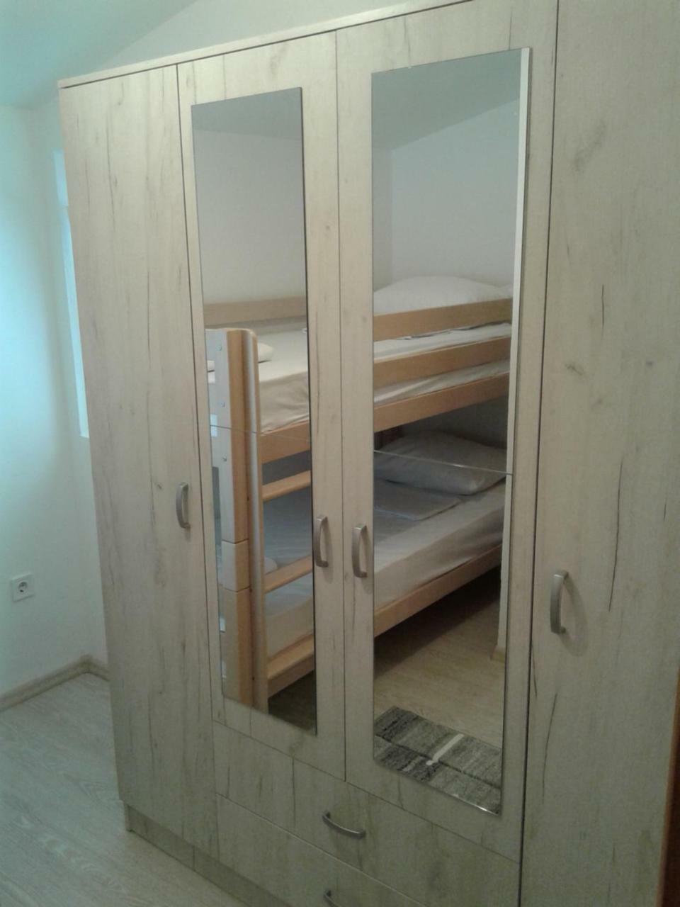Ferienwohnung Zecirovic Mnebar Exterior foto
